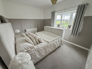 Photo 21- click for photo gallery